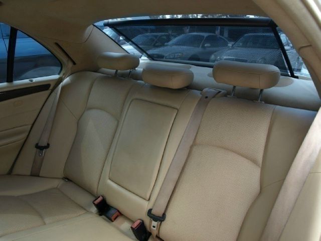 2002 Mercedes-Benz C-Class Unknown