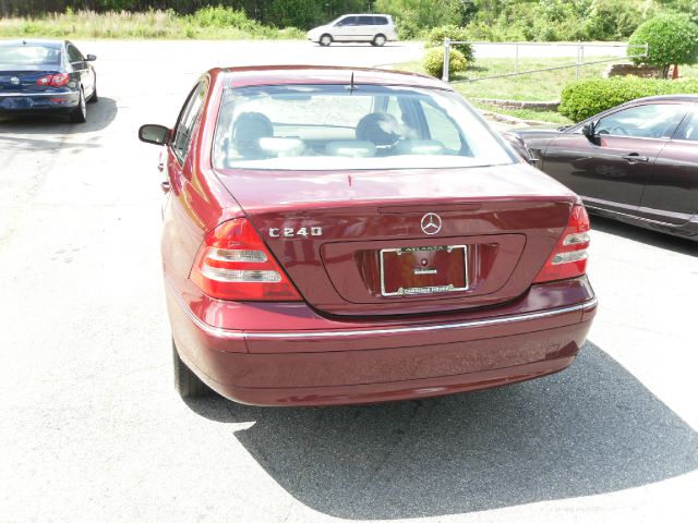 2002 Mercedes-Benz C-Class E-350 Super Duty 158 WB DRW