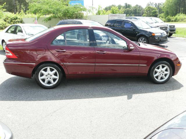 2002 Mercedes-Benz C-Class E-350 Super Duty 158 WB DRW