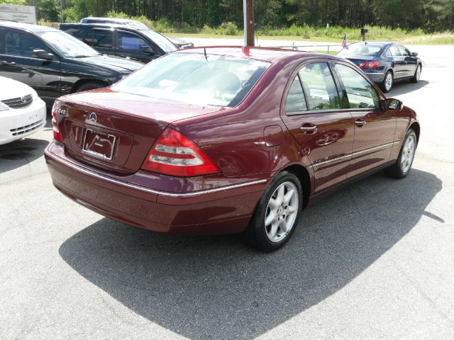 2002 Mercedes-Benz C-Class E-350 Super Duty 158 WB DRW