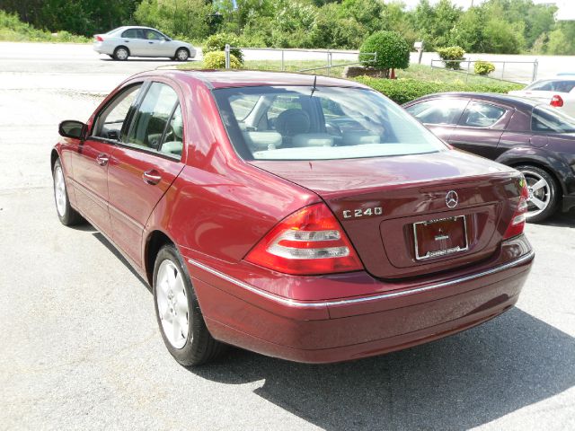 2002 Mercedes-Benz C-Class E-350 Super Duty 158 WB DRW