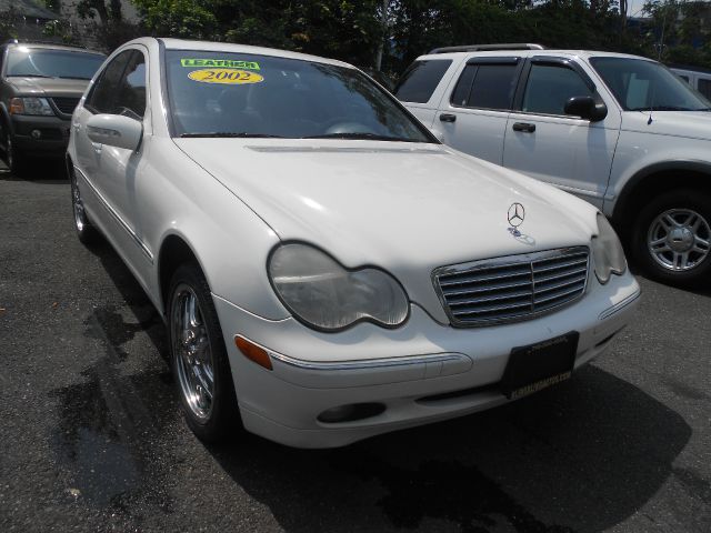 2002 Mercedes-Benz C-Class E-350 Super Duty 158 WB DRW