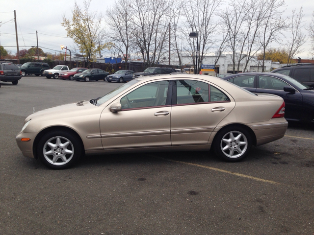 2002 Mercedes-Benz C-Class Unknown