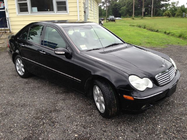 2003 Mercedes-Benz C-Class E-350 Super Duty 158 WB DRW