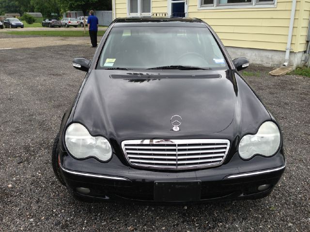 2003 Mercedes-Benz C-Class E-350 Super Duty 158 WB DRW