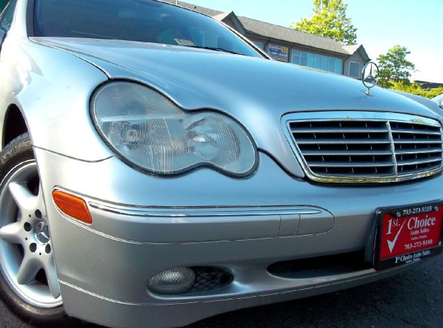 2003 Mercedes-Benz C-Class Crew Cab Amarillo 4X4