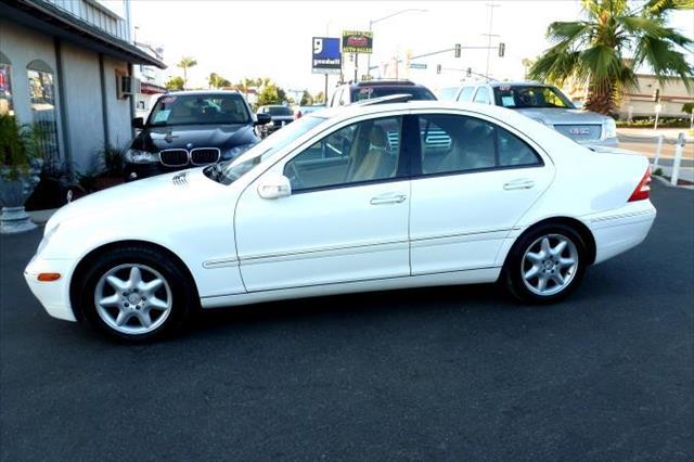 2003 Mercedes-Benz C-Class Unknown