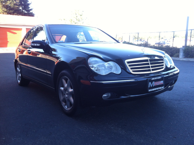 2003 Mercedes-Benz C-Class E-350 Super Duty 158 WB DRW