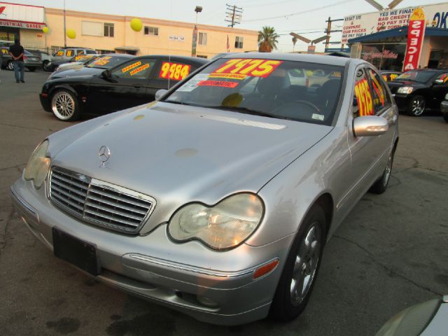 2003 Mercedes-Benz C-Class E-350 Super Duty 158 WB DRW