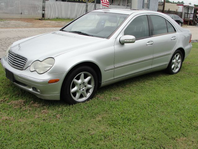 2003 Mercedes-Benz C-Class E-350 Super Duty 158 WB DRW