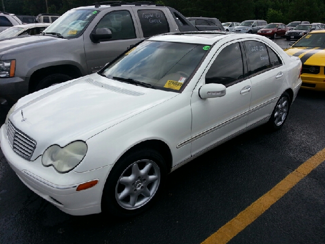 2003 Mercedes-Benz C-Class E-350 Super Duty 158 WB DRW