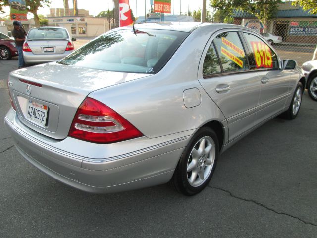 2003 Mercedes-Benz C-Class E-350 Super Duty 158 WB DRW