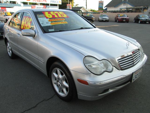 2003 Mercedes-Benz C-Class E-350 Super Duty 158 WB DRW