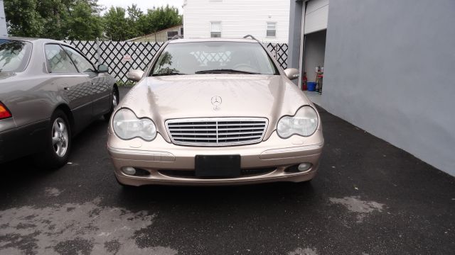 2003 Mercedes-Benz C-Class Series 4