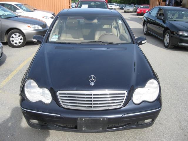 2003 Mercedes-Benz C-Class LTZ Sport Utility Pickup 4D 5 1/4 Ft