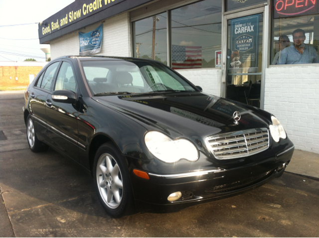 2003 Mercedes-Benz C-Class E-350 Super Duty 158 WB DRW