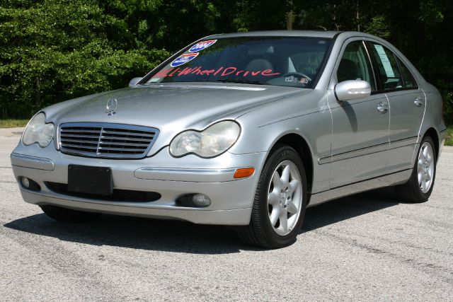 2004 Mercedes-Benz C-Class E-350 Super Duty 158 WB DRW