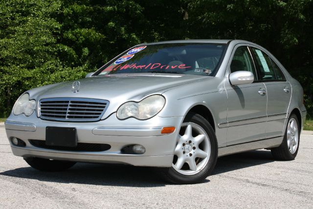 2004 Mercedes-Benz C-Class E-350 Super Duty 158 WB DRW