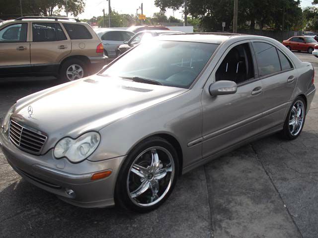 2004 Mercedes-Benz C-Class SL K-15