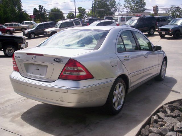 2004 Mercedes-Benz C-Class 328 IC