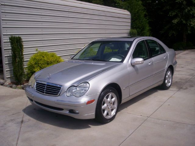 2004 Mercedes-Benz C-Class 328 IC