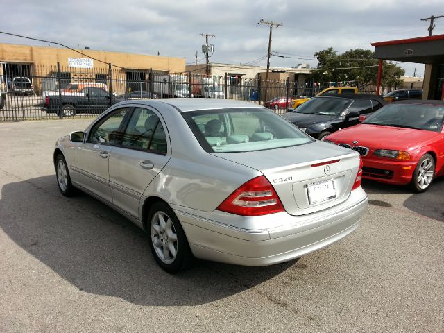 2004 Mercedes-Benz C-Class 328 IC