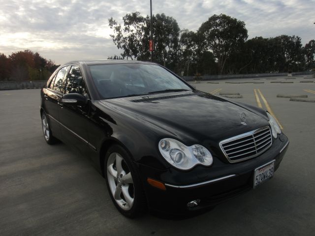 2004 Mercedes-Benz C-Class 328 IC