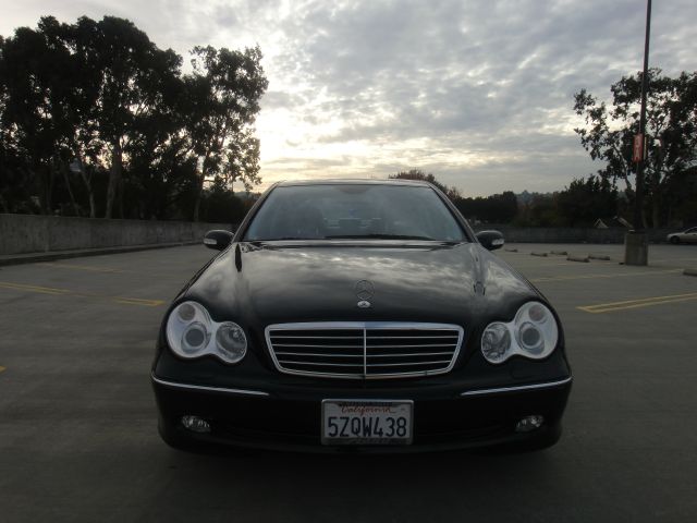 2004 Mercedes-Benz C-Class 328 IC