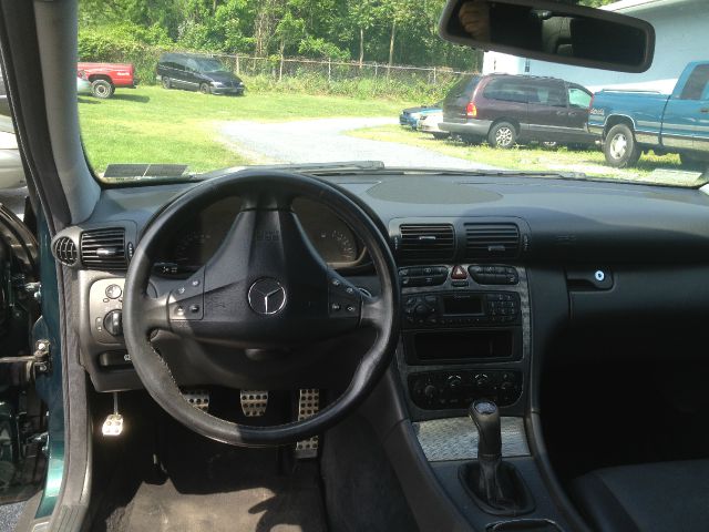 2004 Mercedes-Benz C-Class SL K-15