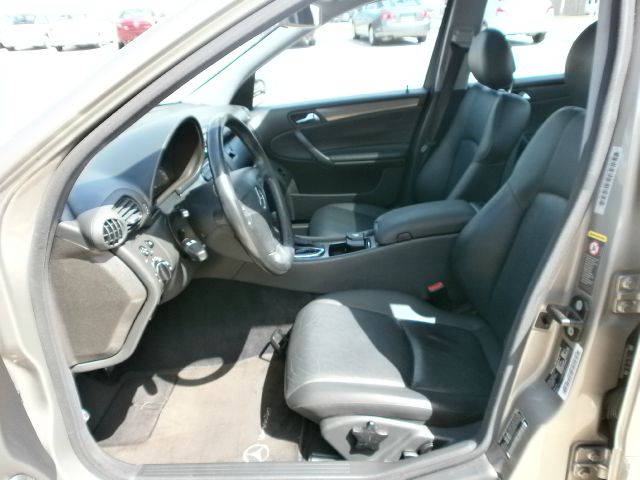 2004 Mercedes-Benz C-Class SL K-15