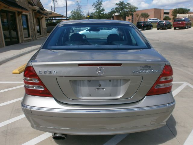 2004 Mercedes-Benz C-Class SL K-15