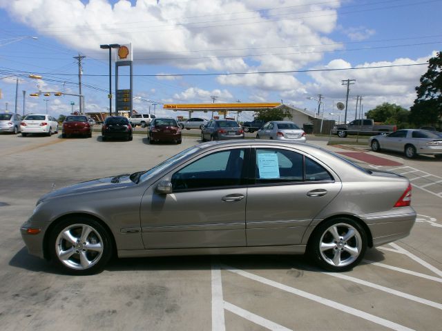 2004 Mercedes-Benz C-Class SL K-15