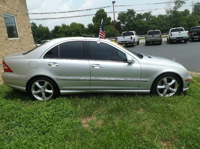 2005 Mercedes-Benz C-Class 5DR 4WD CREW CA