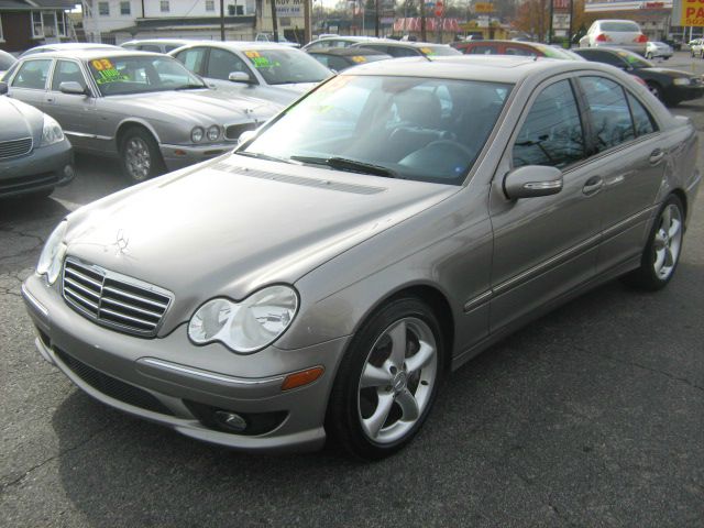 2005 Mercedes-Benz C-Class 5DR 4WD CREW CA