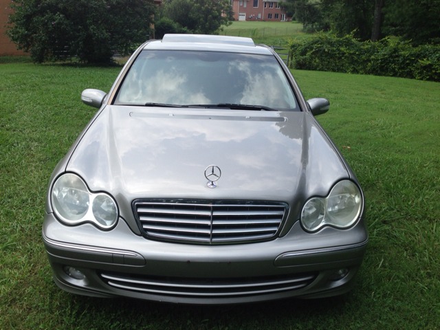 2005 Mercedes-Benz C-Class LTZ Sport Utility Pickup 4D 5 1/4 Ft