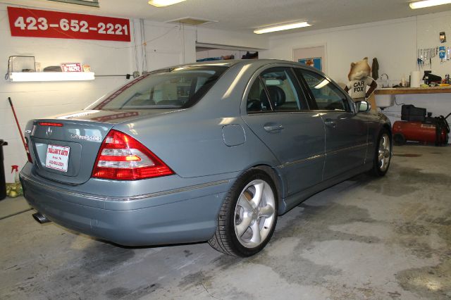 2005 Mercedes-Benz C-Class 5DR 4WD CREW CA