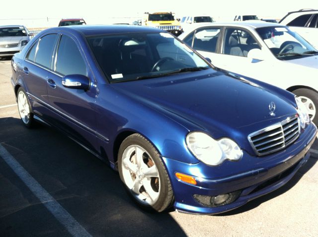 2005 Mercedes-Benz C-Class 5DR 4WD CREW CA