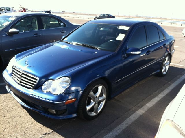 2005 Mercedes-Benz C-Class 5DR 4WD CREW CA