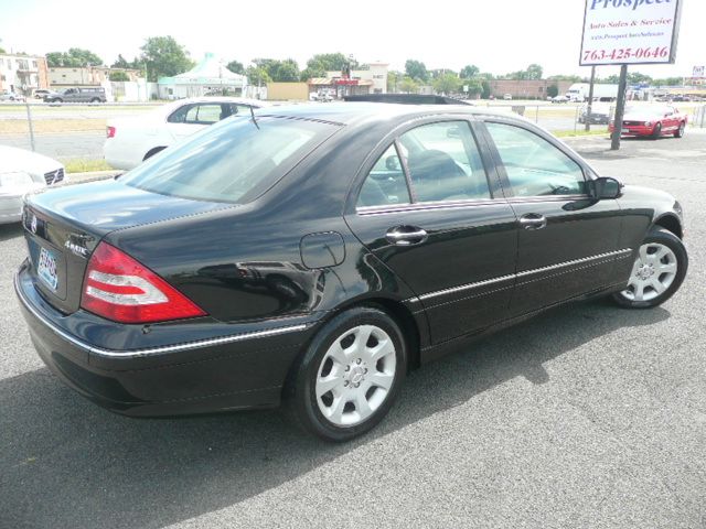 2005 Mercedes-Benz C-Class LTZ Sport Utility Pickup 4D 5 1/4 Ft