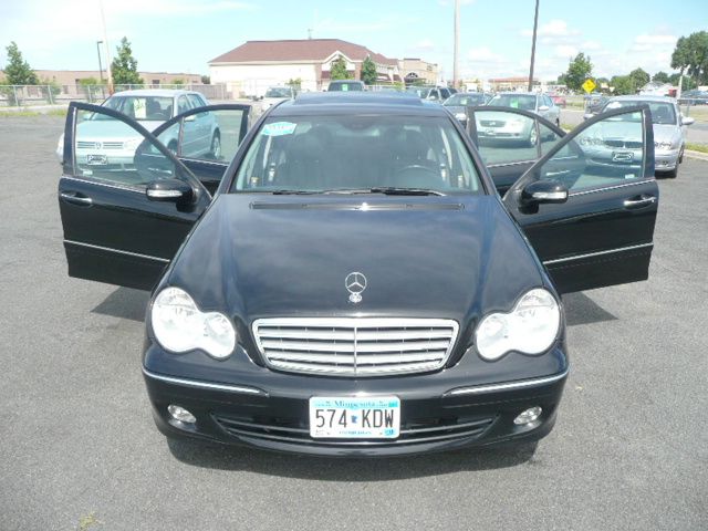 2005 Mercedes-Benz C-Class LTZ Sport Utility Pickup 4D 5 1/4 Ft