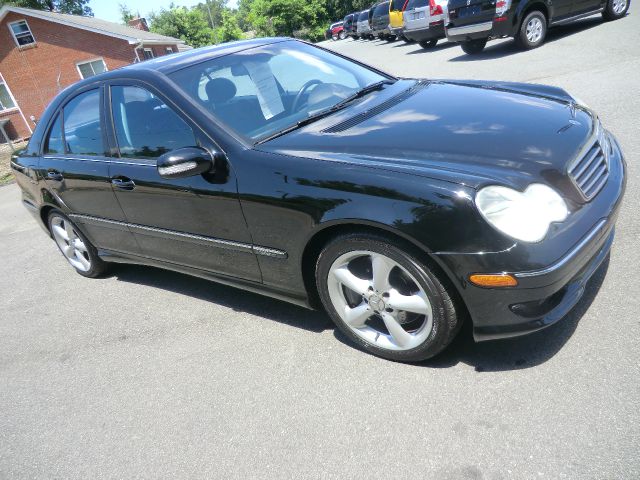 2005 Mercedes-Benz C-Class 5DR 4WD CREW CA