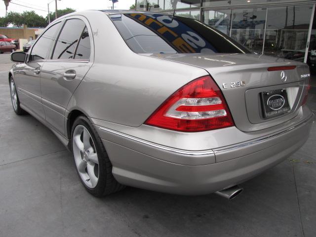 2005 Mercedes-Benz C-Class LTZ Sport Utility Pickup 4D 5 1/4 Ft