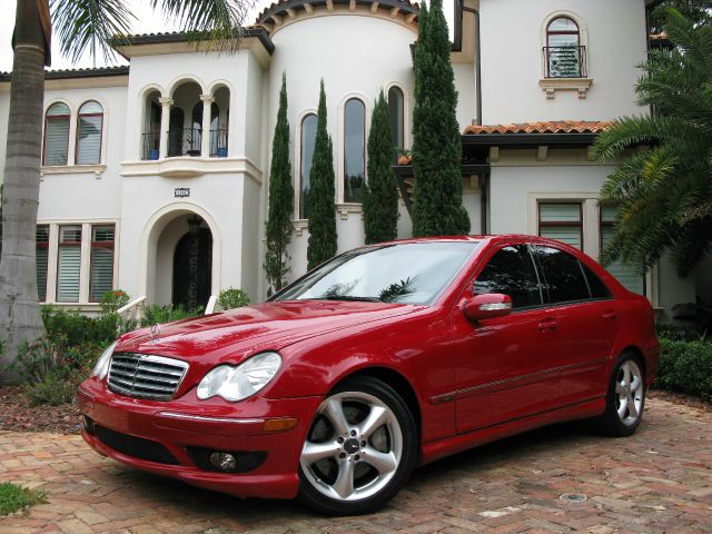 2005 Mercedes-Benz C-Class 5DR 4WD CREW CA