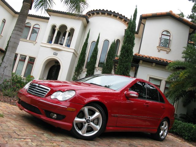 2005 Mercedes-Benz C-Class 5DR 4WD CREW CA