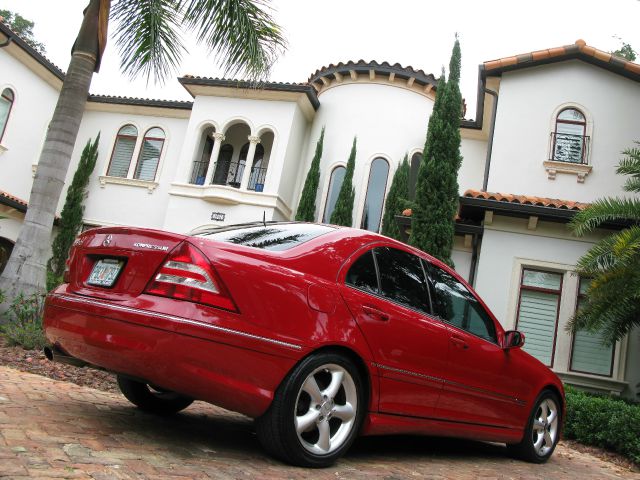 2005 Mercedes-Benz C-Class 5DR 4WD CREW CA