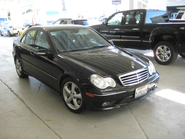 2005 Mercedes-Benz C-Class 5DR 4WD CREW CA