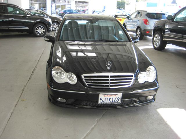 2005 Mercedes-Benz C-Class 5DR 4WD CREW CA