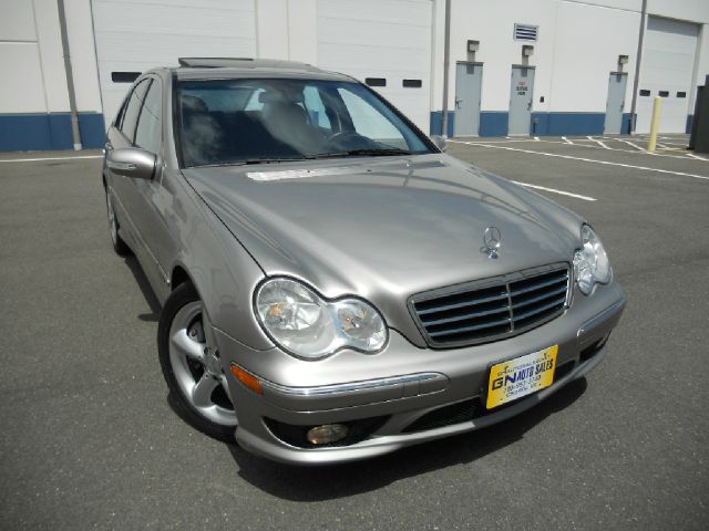 2005 Mercedes-Benz C-Class 5DR 4WD CREW CA