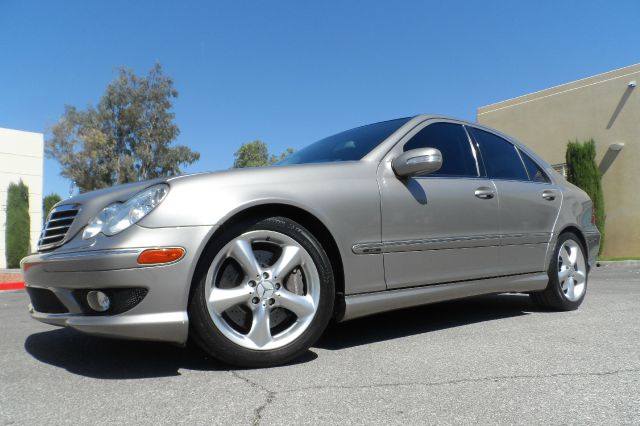 2005 Mercedes-Benz C-Class 5DR 4WD CREW CA