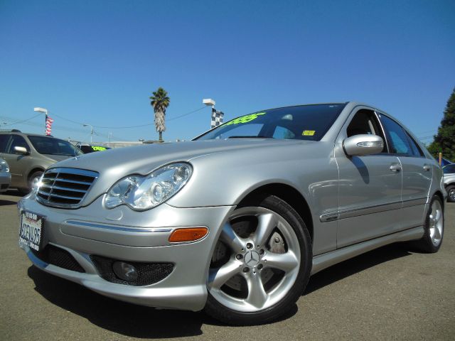 2005 Mercedes-Benz C-Class 5DR 4WD CREW CA